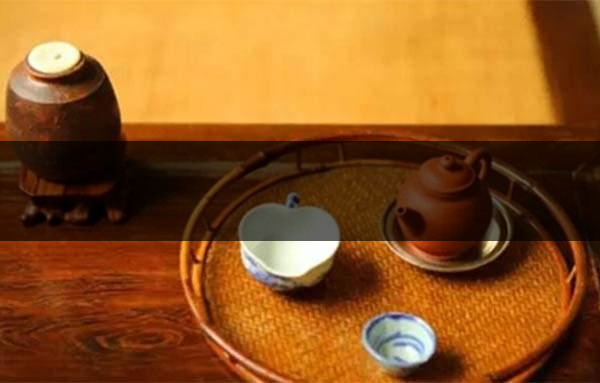 身體有哪些信號(hào)時(shí)應(yīng)停止飲茶？-1