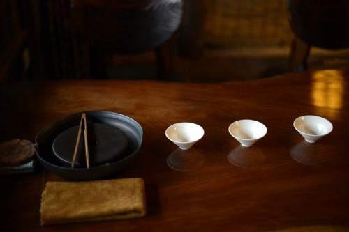 如何理解喝茶和品茶？