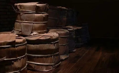 恐怖的普洱老茶翻新“技術(shù)倉”？