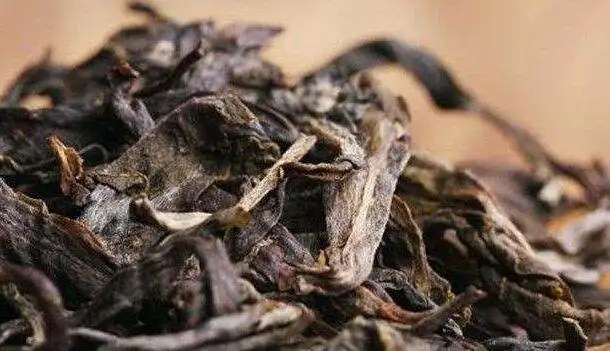 怎么簡單直觀的辨別一款普洱茶的優(yōu)劣？