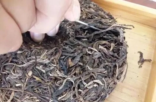 已經(jīng)打開的普洱茶餅應(yīng)如何更好地存放，短期和長期的方法都教給你?