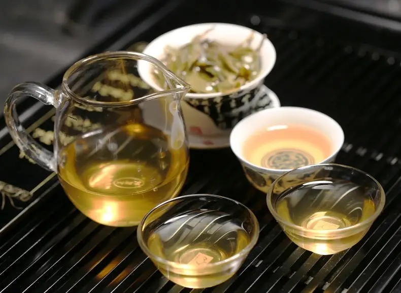 泡茶用什么水？礦泉水，純凈水還是自來(lái)水？老中醫(yī)的做法值得參考