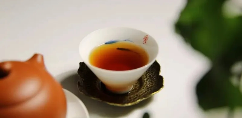 剛剛說出了古樹純料與拼配之間的秘密！