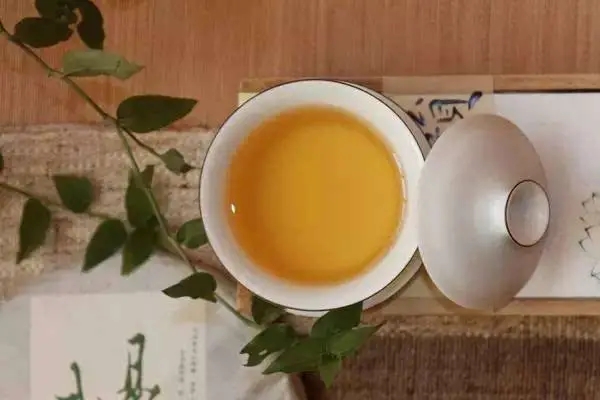 都在追求“古樹(shù)純料”，拼配茶真的不如純料的？