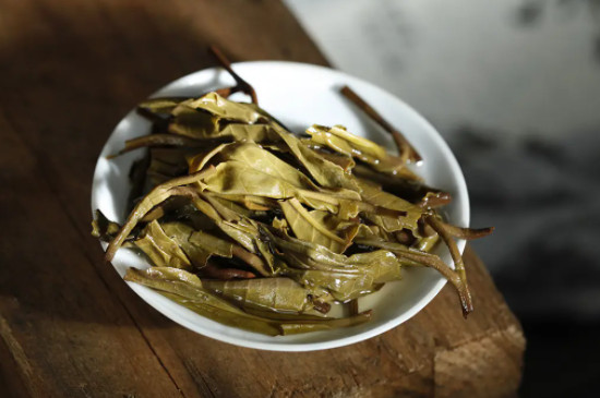 2023年冰島古樹春茶價(jià)格是多少？